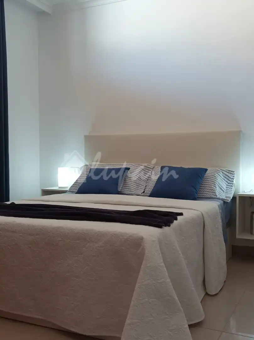 Habitación de Ático en venta en Arona