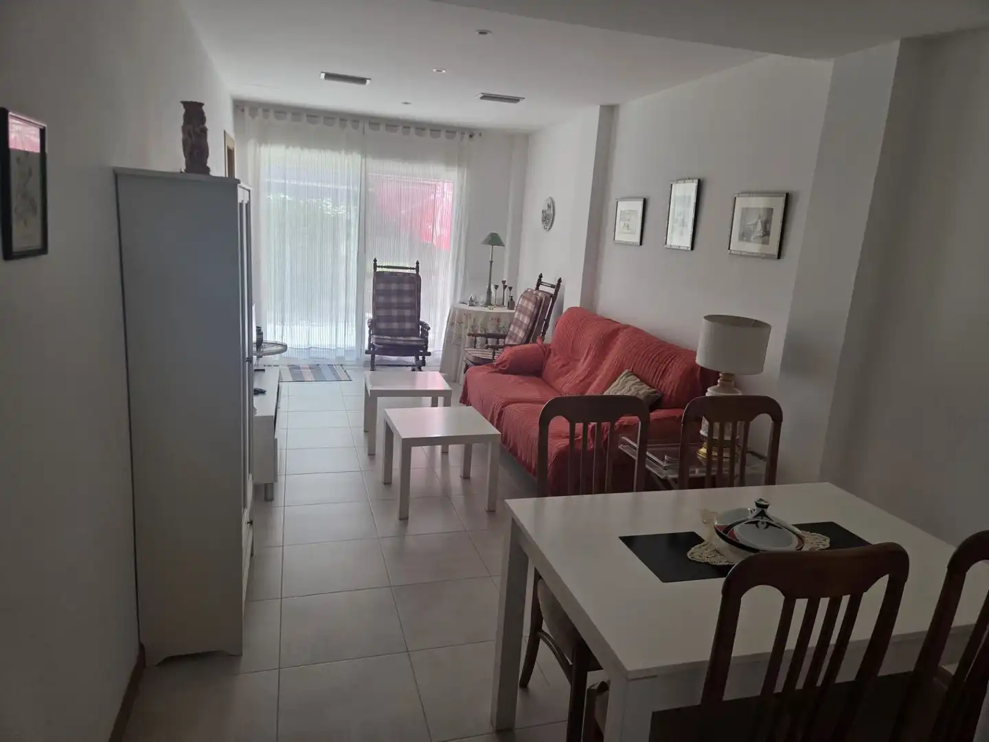 Sala de estar de Apartamento de alquiler en Benicarló con Aire acondicionado, Calefacción y Terraza