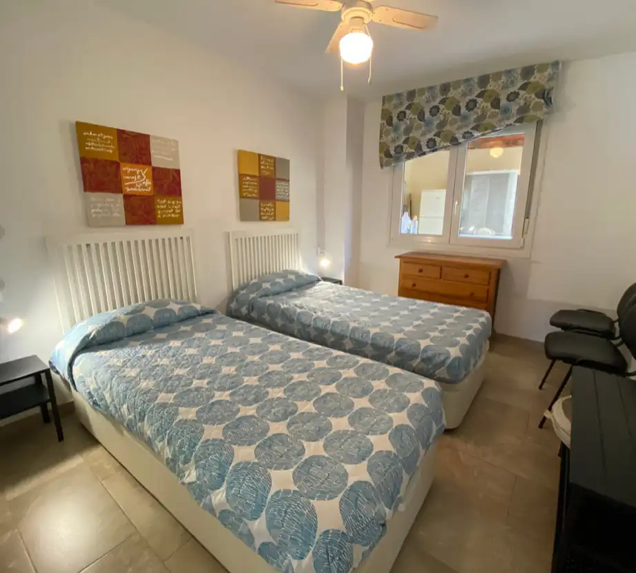Piso con terraza en venta en Las Gaviotas  - Carvajal, imagen 4