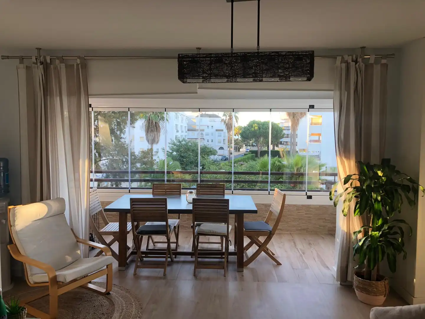 Comedor de Piso en venta en El Portil con Parquet, Terraza y Amueblado