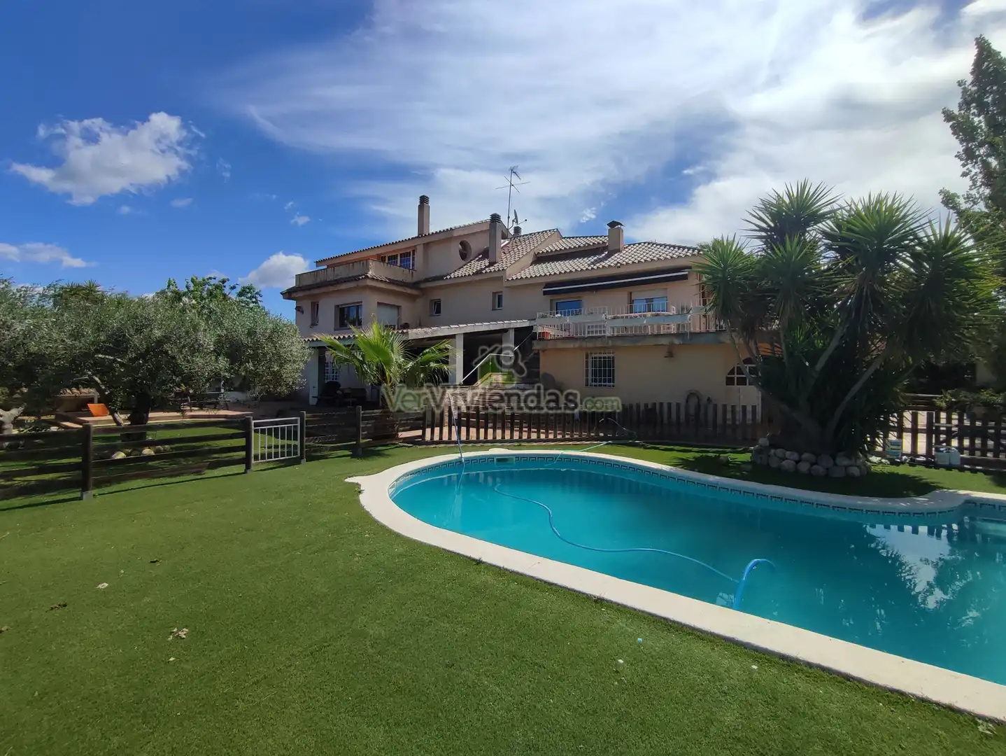 Jardín de Casa o chalet en venta en Esparreguera con Calefacción, Jardín privado y Parquet