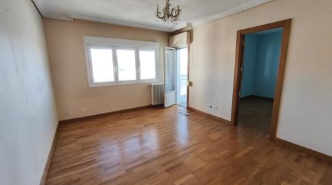 Photo 4 of Flat for sale in Calle de Azoz, Chantrea, Navarra