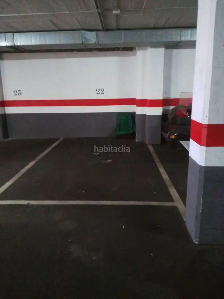Individual en venda a Ronda 8 de Març 87