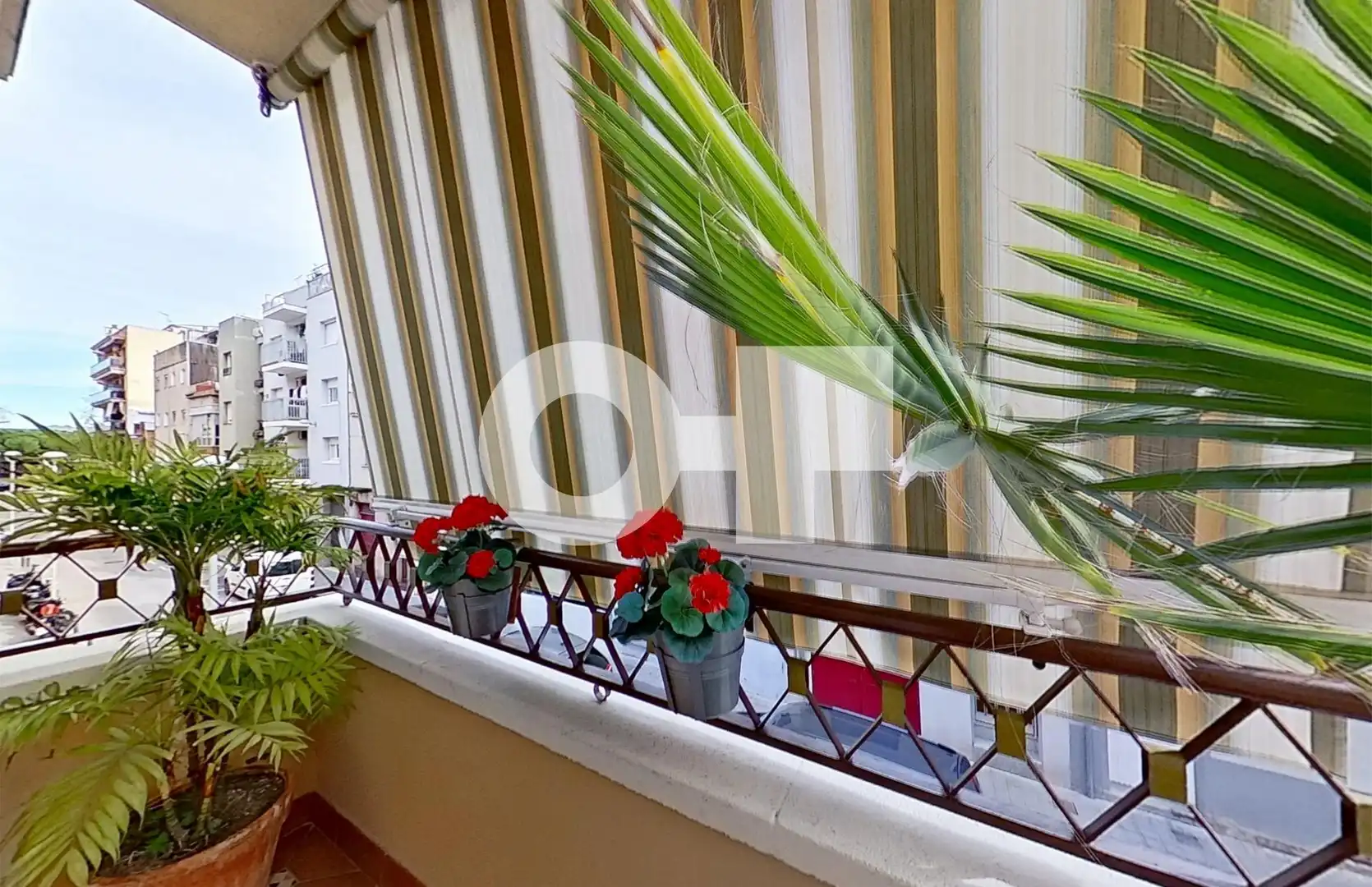 Balcony of Detached homes for sale in Sant Adrià de Besòs  with Air Conditioner, Terrace and Storage room