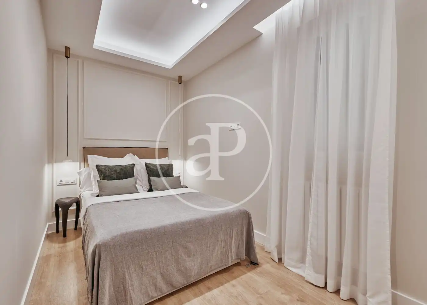 Habitación de Piso en venta en Madrid con Aire acondicionado, Calefacción y Jardín privado