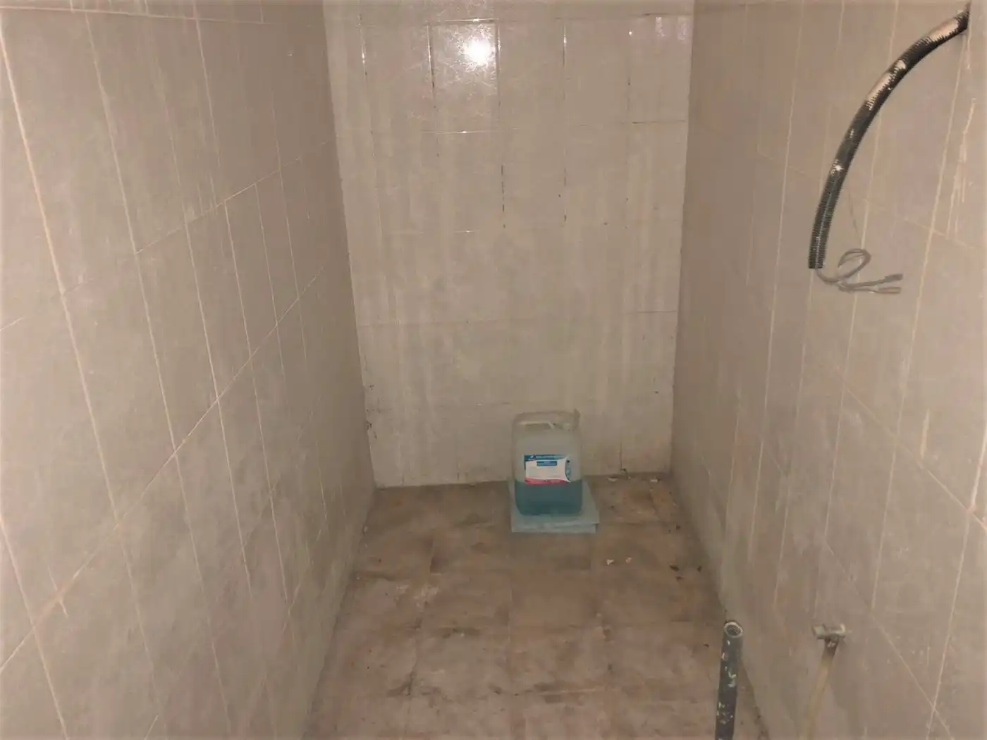 Bathroom of Commercial properties for sale in Castellón de la Plana / Castelló de la Plana
