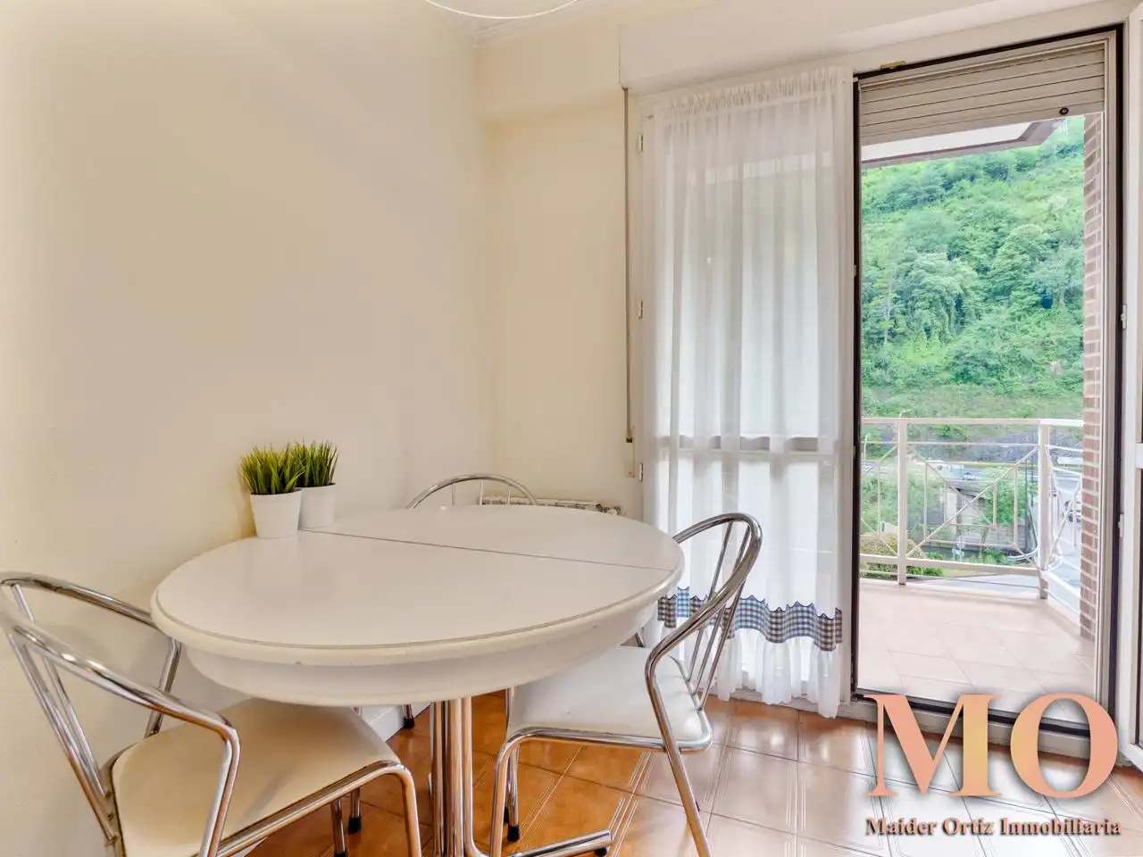 Balcony of Flat for sale in Bergara  with Heating, Terrace and Storage room