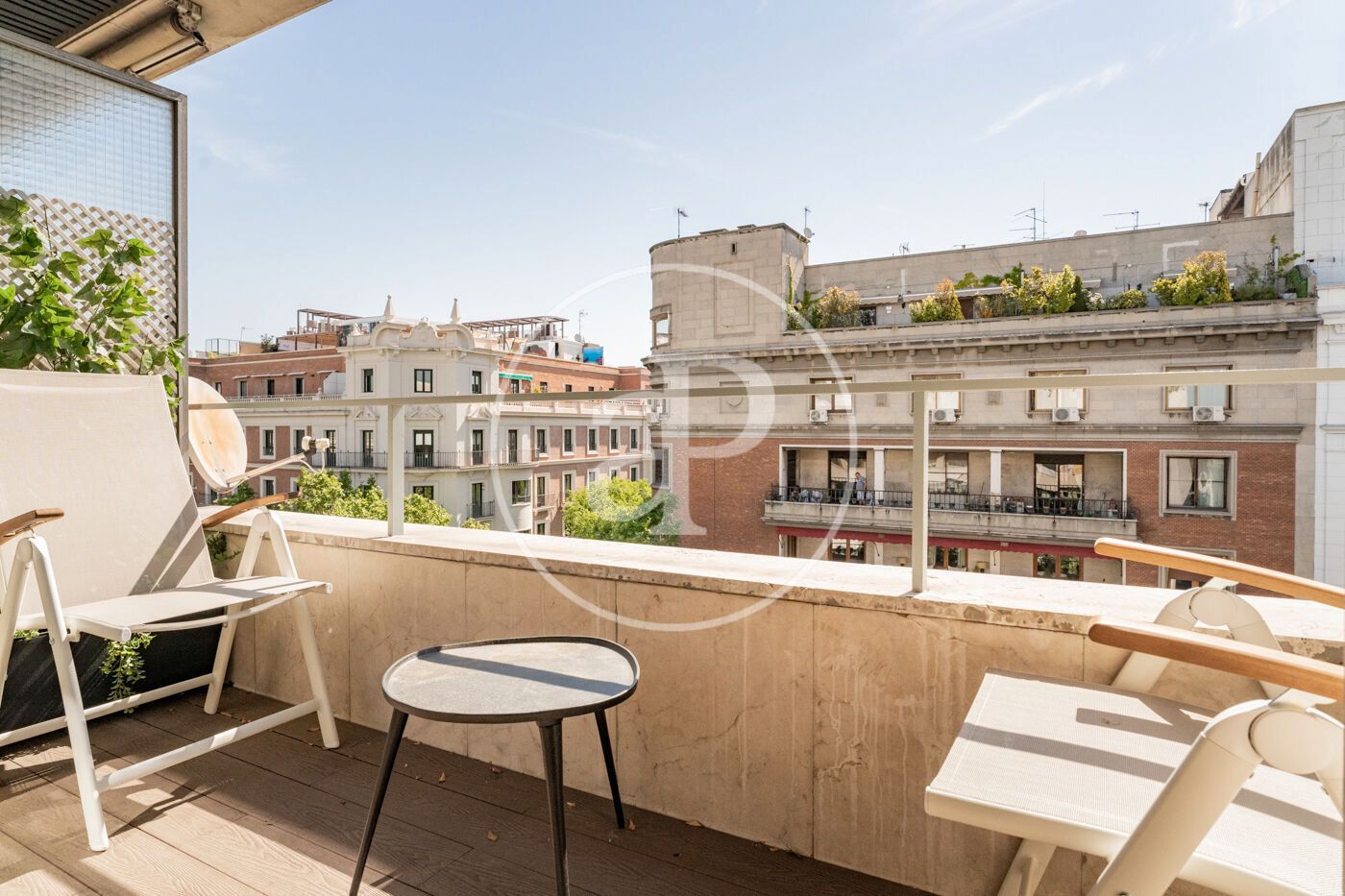 Terrassa de Pis de lloguer en  Madrid Capital amb Aire condicionat, Calefacció i Terrassa