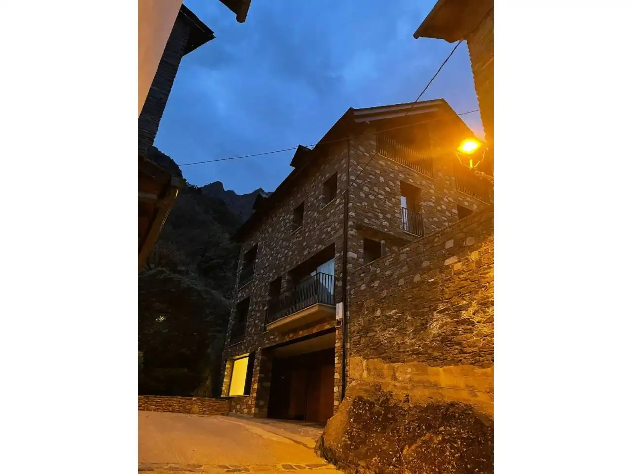 Vista exterior de Casa o chalet en venta en Vall de Cardós con Jardín privado, Parquet y Terraza