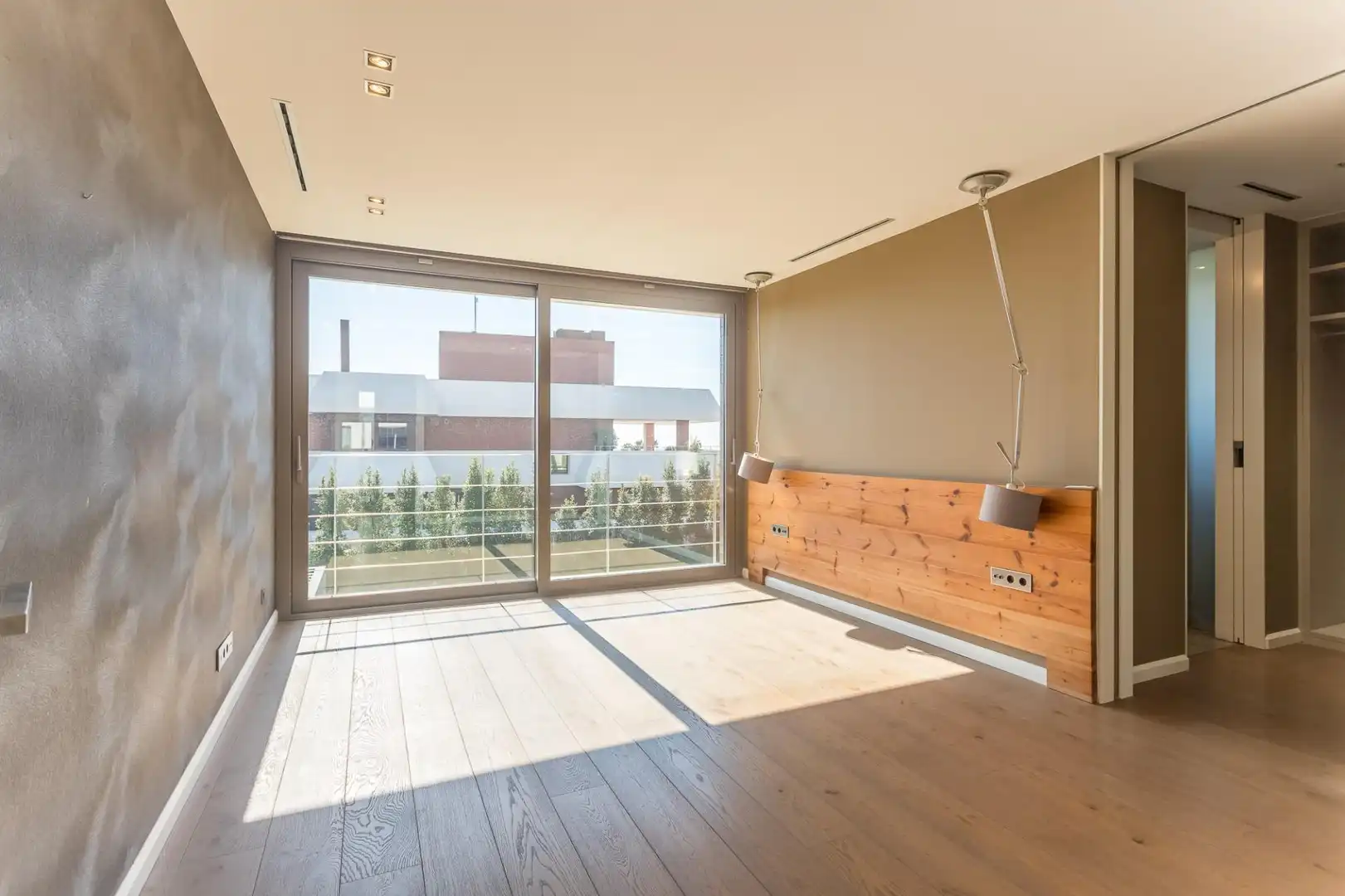 Casa adosada en venda en Esplugues de Llobregat amb Calefacció, Jardí privat i Terrassa