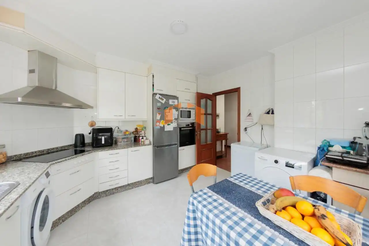 Kitchen of Houses for sale in Vigo   with Heating, Private garden and Parquet flooring