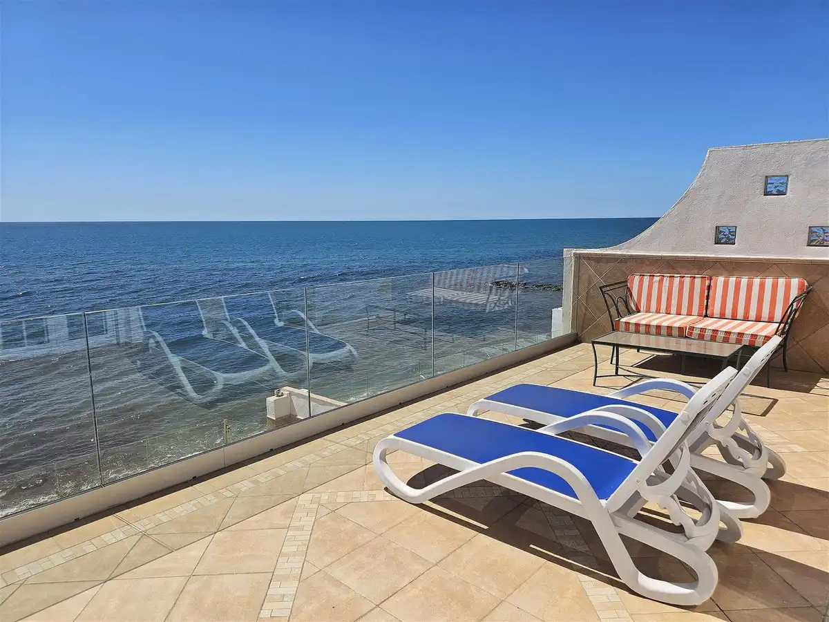 Casa o xalet en venda a Calle Playa del Chaparral, 19, El Faro de Calaburra - Chaparral