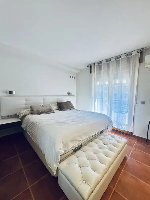 Dormitori de Dúplex en venda en Donostia - San Sebastián  amb Aire condicionat, Calefacció i Terrassa
