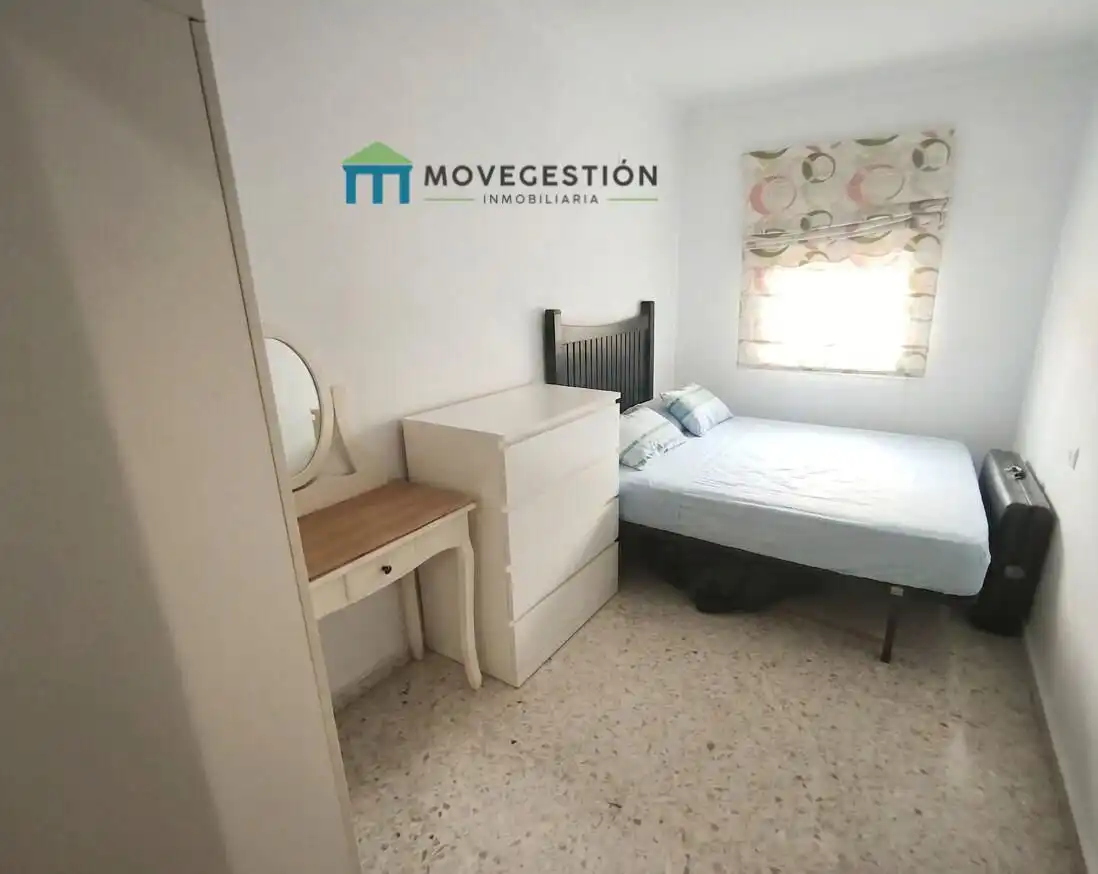 Schlafzimmer von Erdgeschoss zum Verkauf in Ubrique