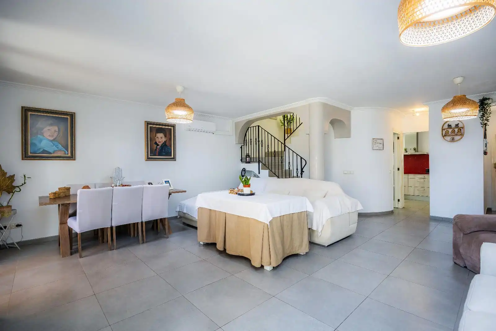 Schlafzimmer von Einfamilien-Reihenhaus zum Verkauf in Capdepera mit Klimaanlage, Terrasse und Schwimmbad