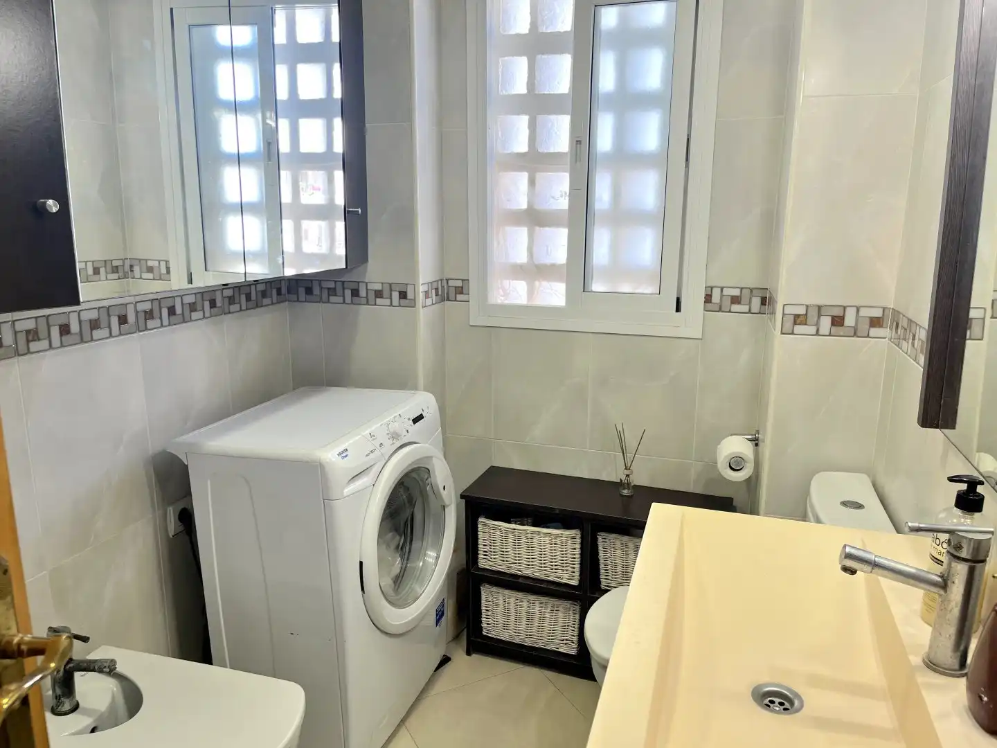 Bathroom of Flat for sale in Salobreña  with Swimming Pool, Furnished and Balcony