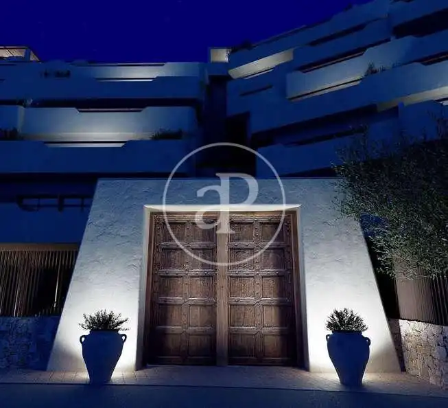 Vista exterior de Pis en venda en El Campello amb Aire condicionat, Calefacció i Jardí privat