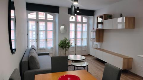 Foto 3 de Apartament de lloguer a Calle la Ferrería, Centro, Avilés