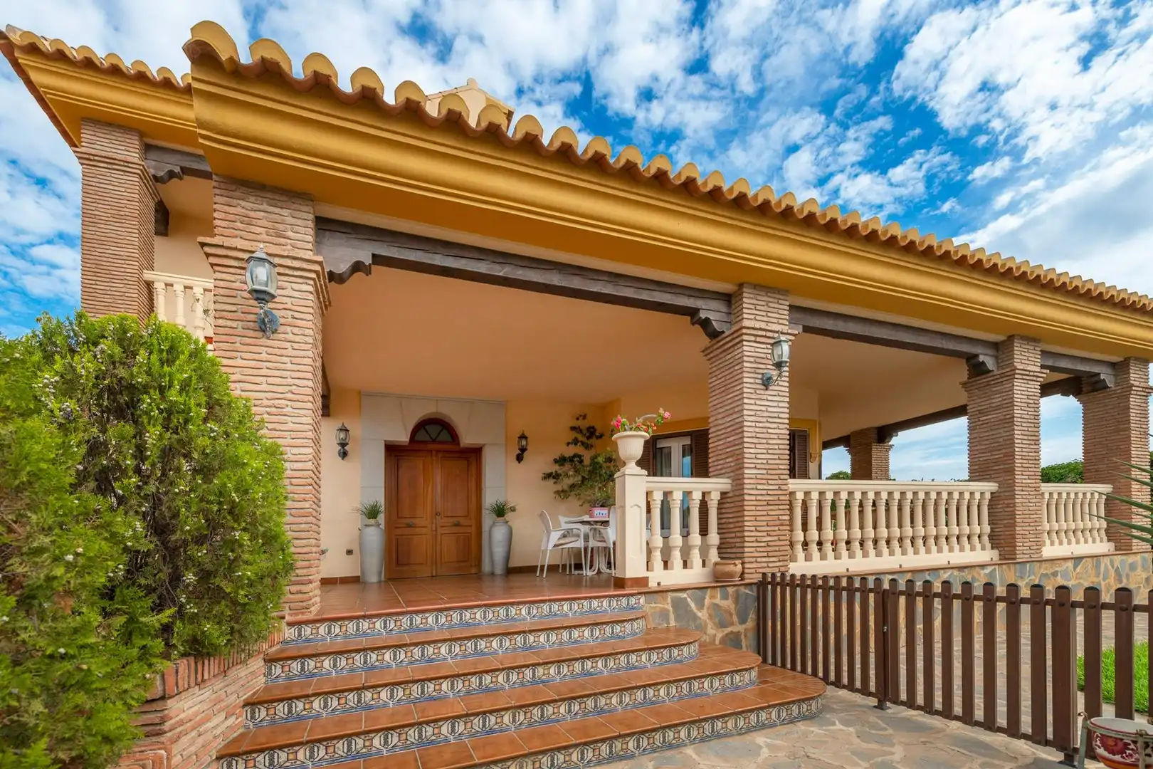 Casa o xalet en venda en Rincón de la Victoria amb Aire condicionat, Jardí privat i Terrassa