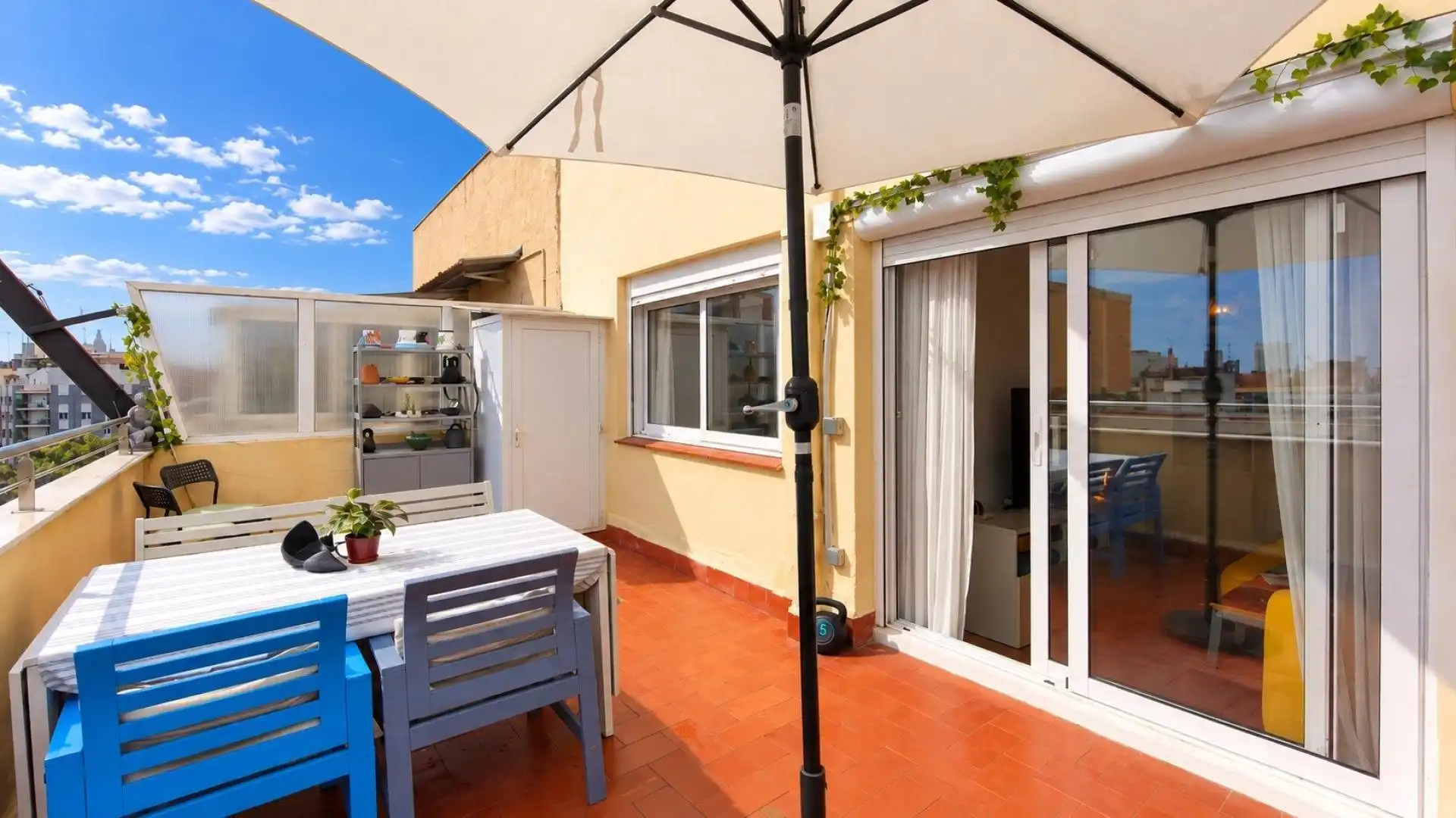 Attique avec ascenseur à vendre à Sant Andreu, imagen 2
