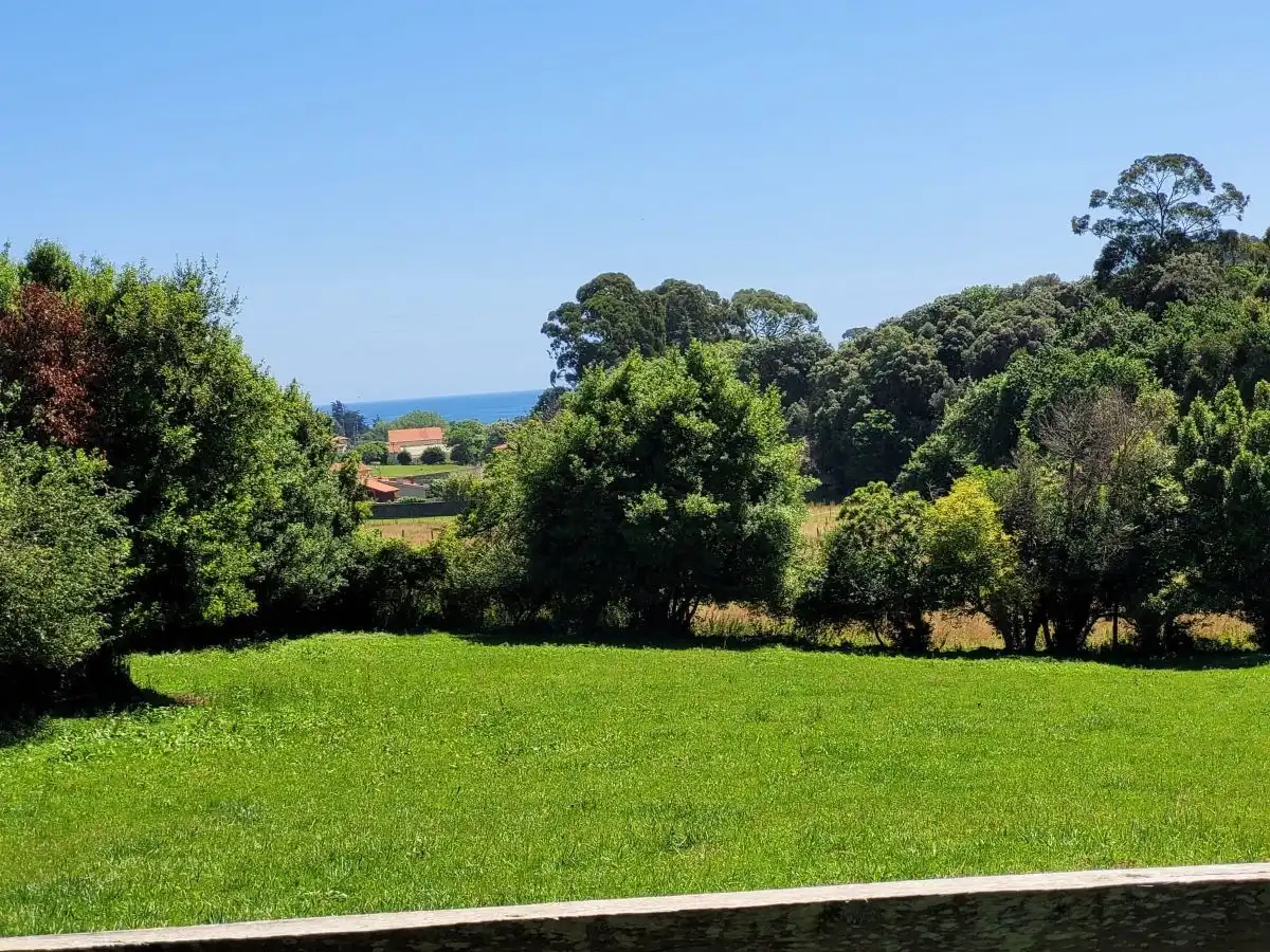 Casa o xalet en venda en Llanes amb Calefacció, Jardí privat i Terrassa