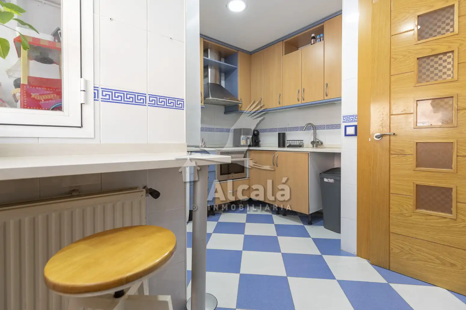 Cocina de Piso en venta en Alcalá de Henares con Calefacción, Parquet y Piscina