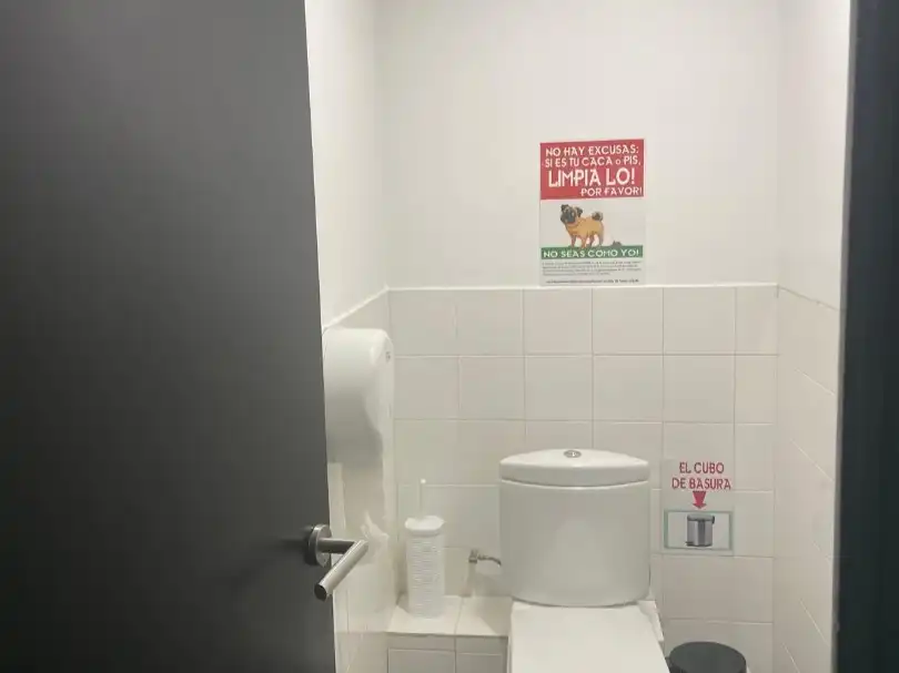 Local comercial de lloguer a Plaça de Narcís Monturiol 1, imagen 10