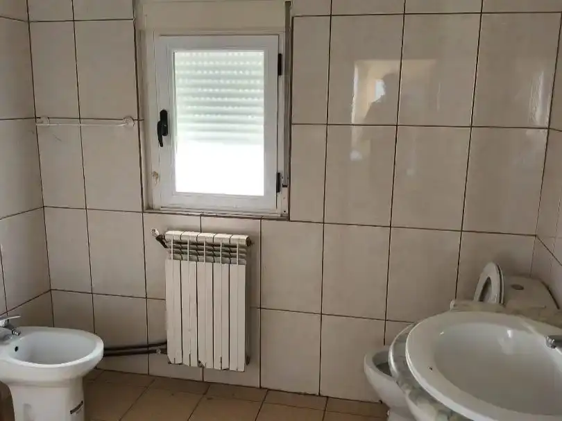 Bany de Pis en venda en Roa