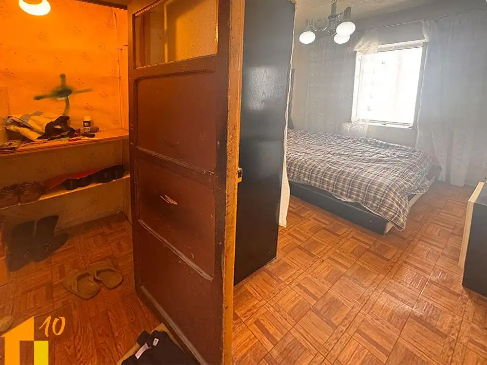Bedroom of Apartments for sale in Burgos