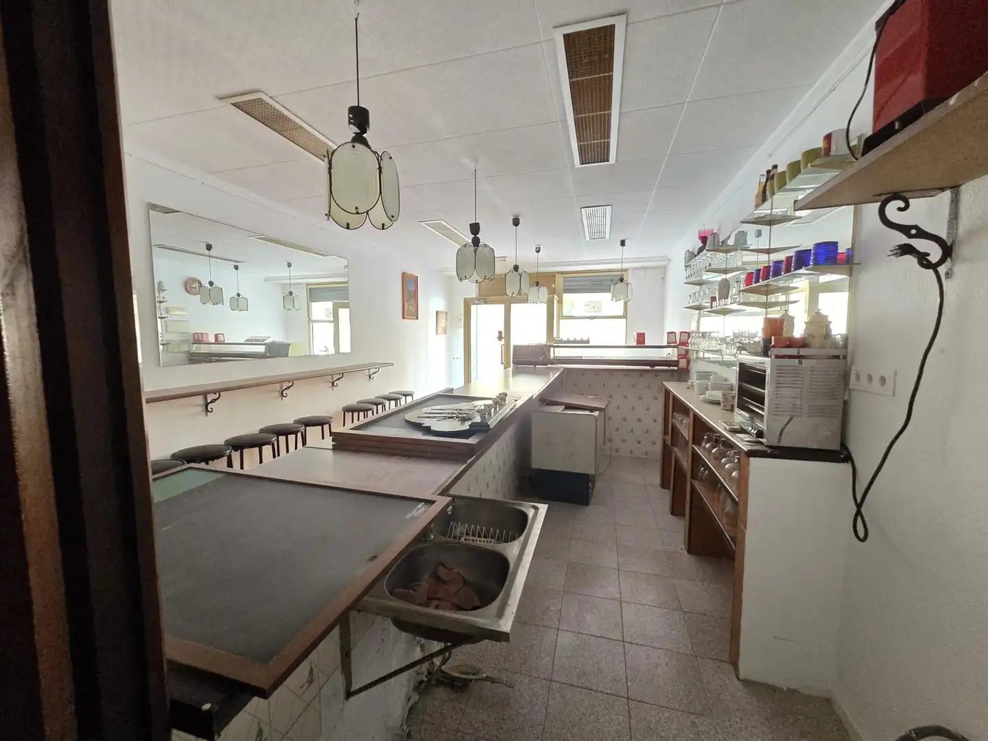 Cocina de Local en venta en Cartagena con Aire acondicionado