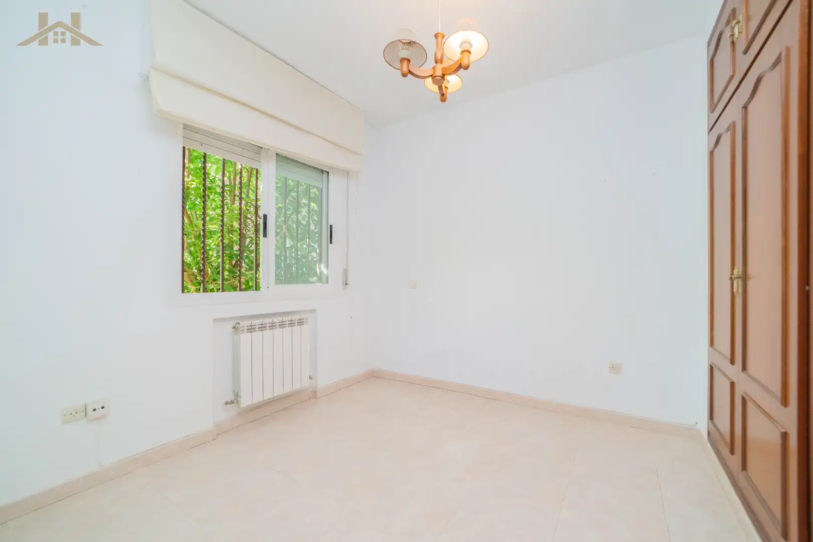 Bedroom of Detached homes for sale in Villanueva de la Cañada  with Heating, Private garden and Alarm