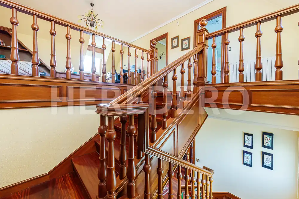Casa o chalet en venta en Vigo  con Calefacción, Jardín privado y Terraza