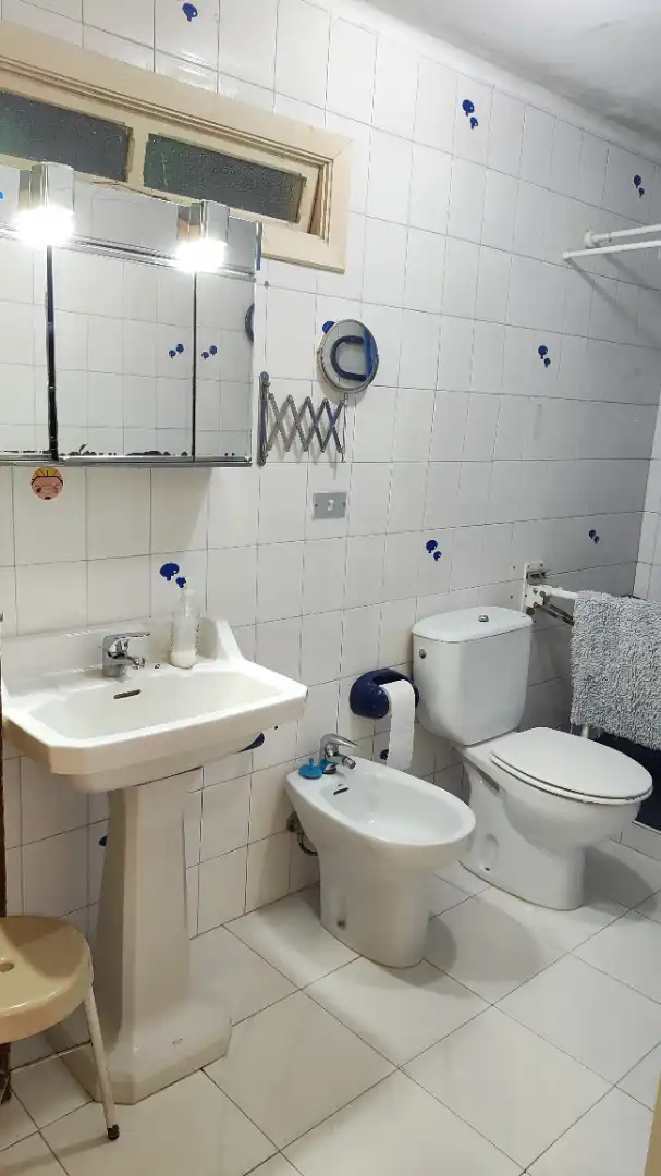 Baño de Casa adosada en venta en Gondomar con Calefacción, Jardín privado y Parquet