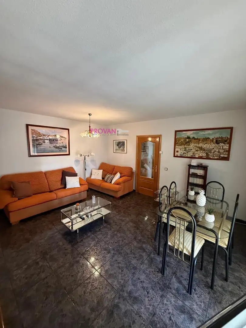 Living room of Flat for sale in Alcalá de Henares  with Heating, Terrace and Storage room