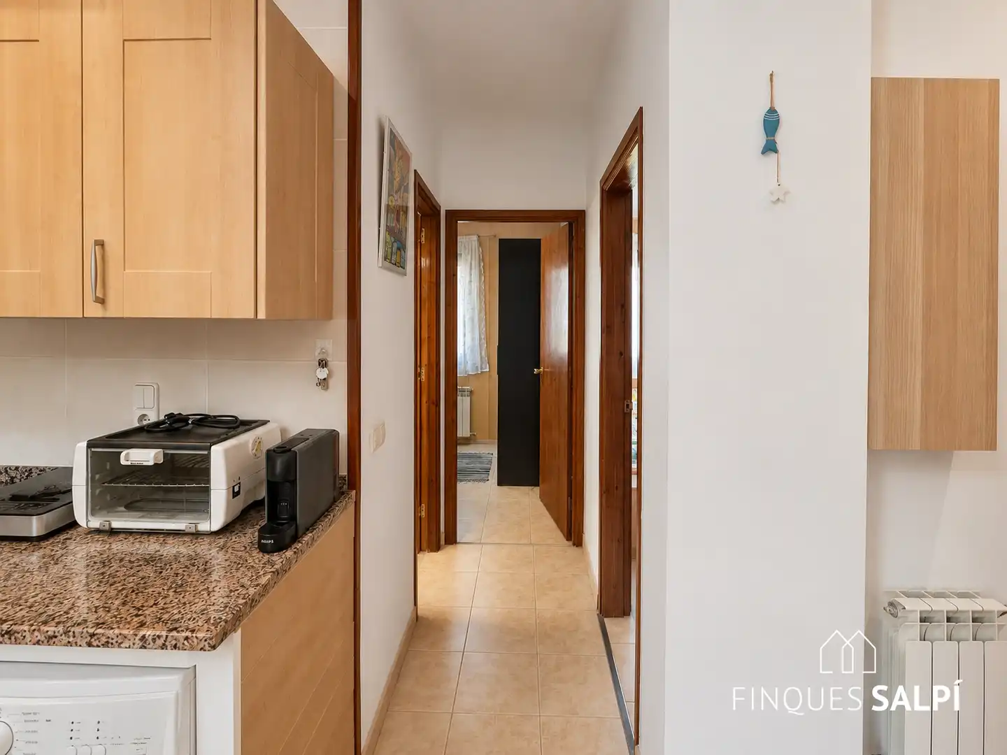 Wohnungen zum Verkauf in L'Escala mit Terrasse, Abstellraum und Möbliert