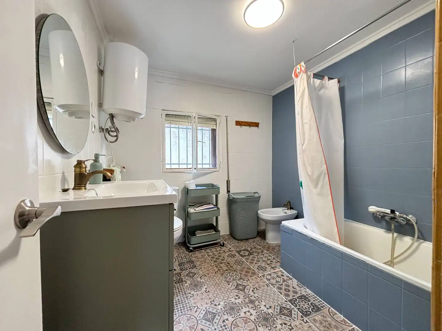 Bathroom of Houses for sale in Marines  with Air Conditioner, Terrace and Furnished