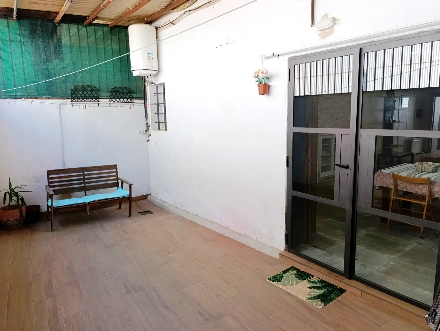 Terrasse von Erdgeschoss zum Verkauf in Pineda de Mar mit Terrasse, Möbliert und Alarm