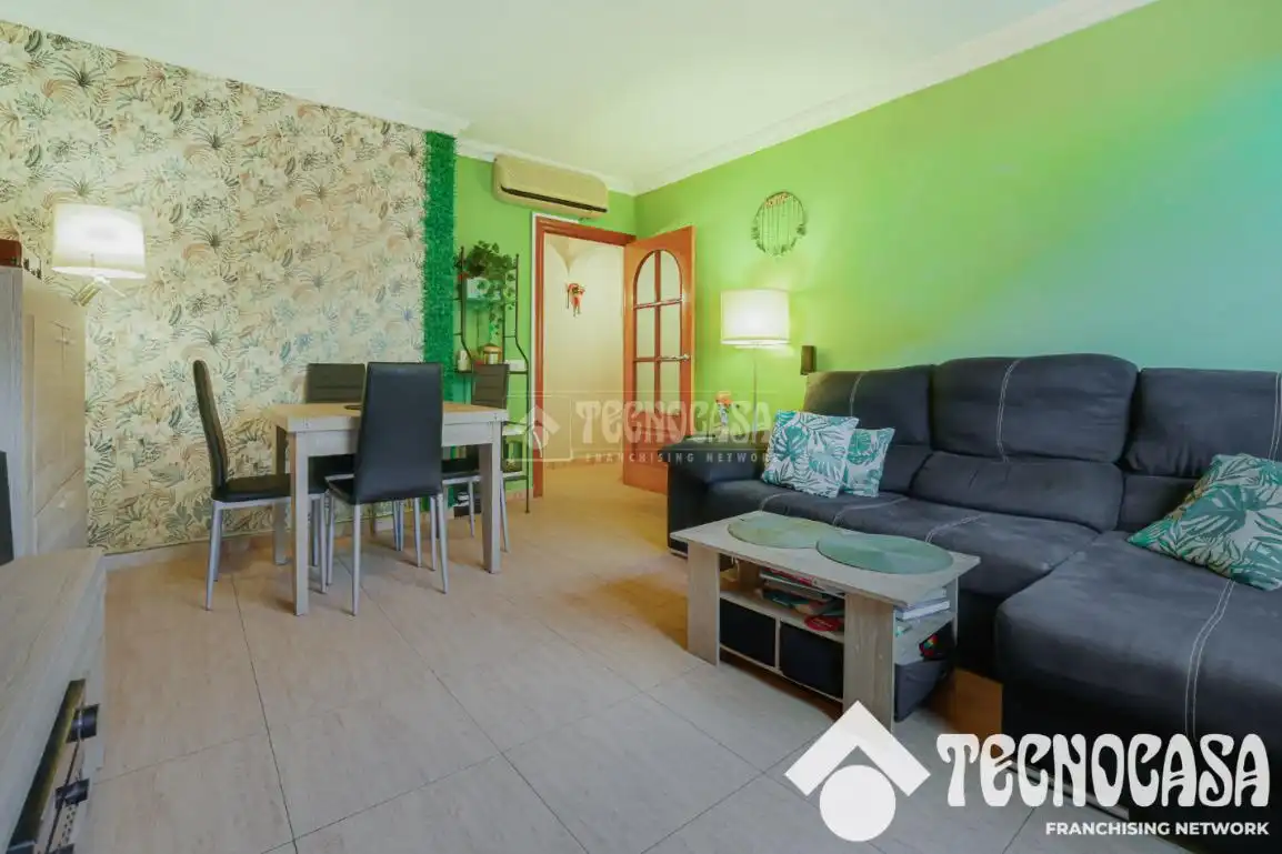Sala de estar de Piso en venta en Viladecans con Balcón