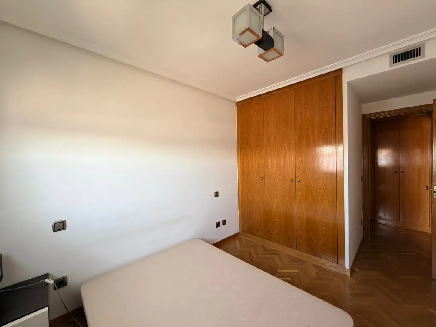Dormitori de Apartament en venda en Madrid amb Aire condicionat, Calefacció i Traster