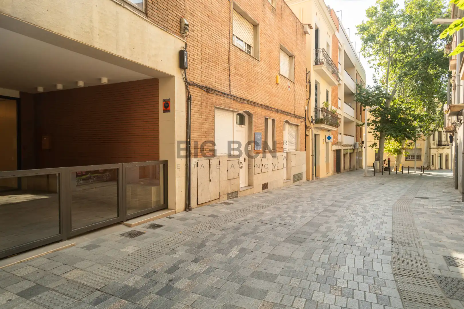 Vista exterior de Piso en venta en Barcelona con Aire acondicionado, Calefacción y Parquet