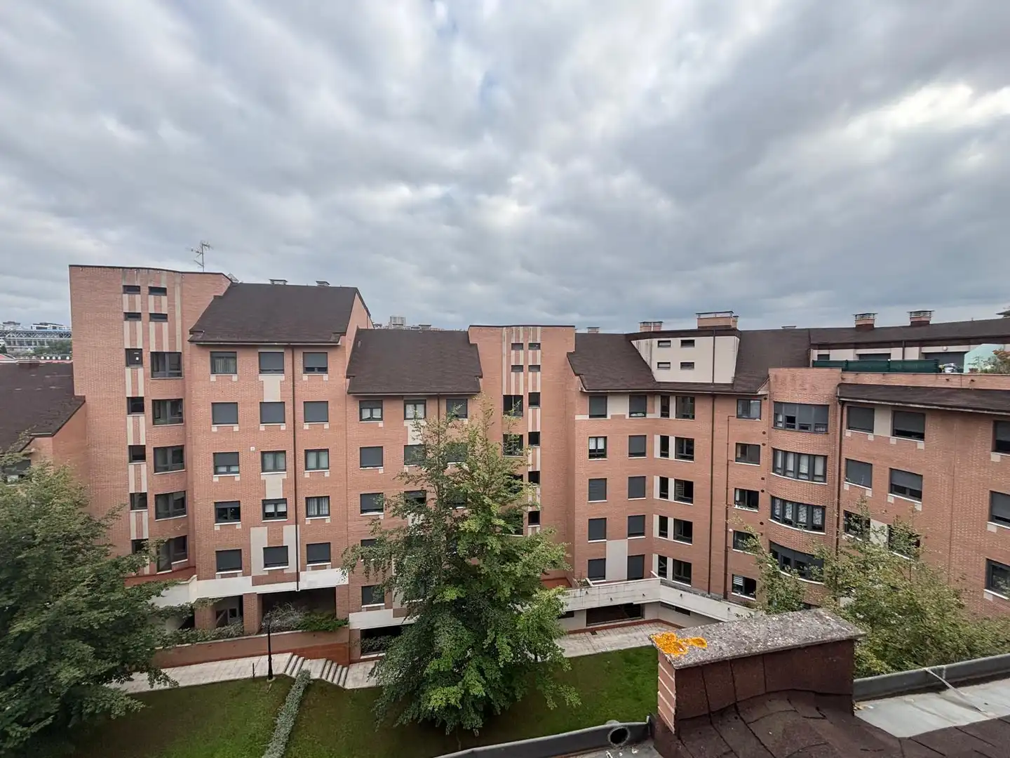 Exterior view of Flat for rent in Oviedo   with Air Conditioner, Heating and Parquet flooring