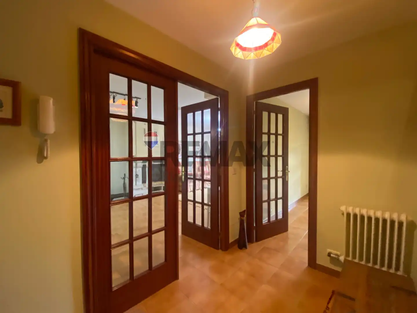 Einfamilien-Reihenhaus zum Verkauf in Ames mit Heizung, Privatgarten und Parkett
