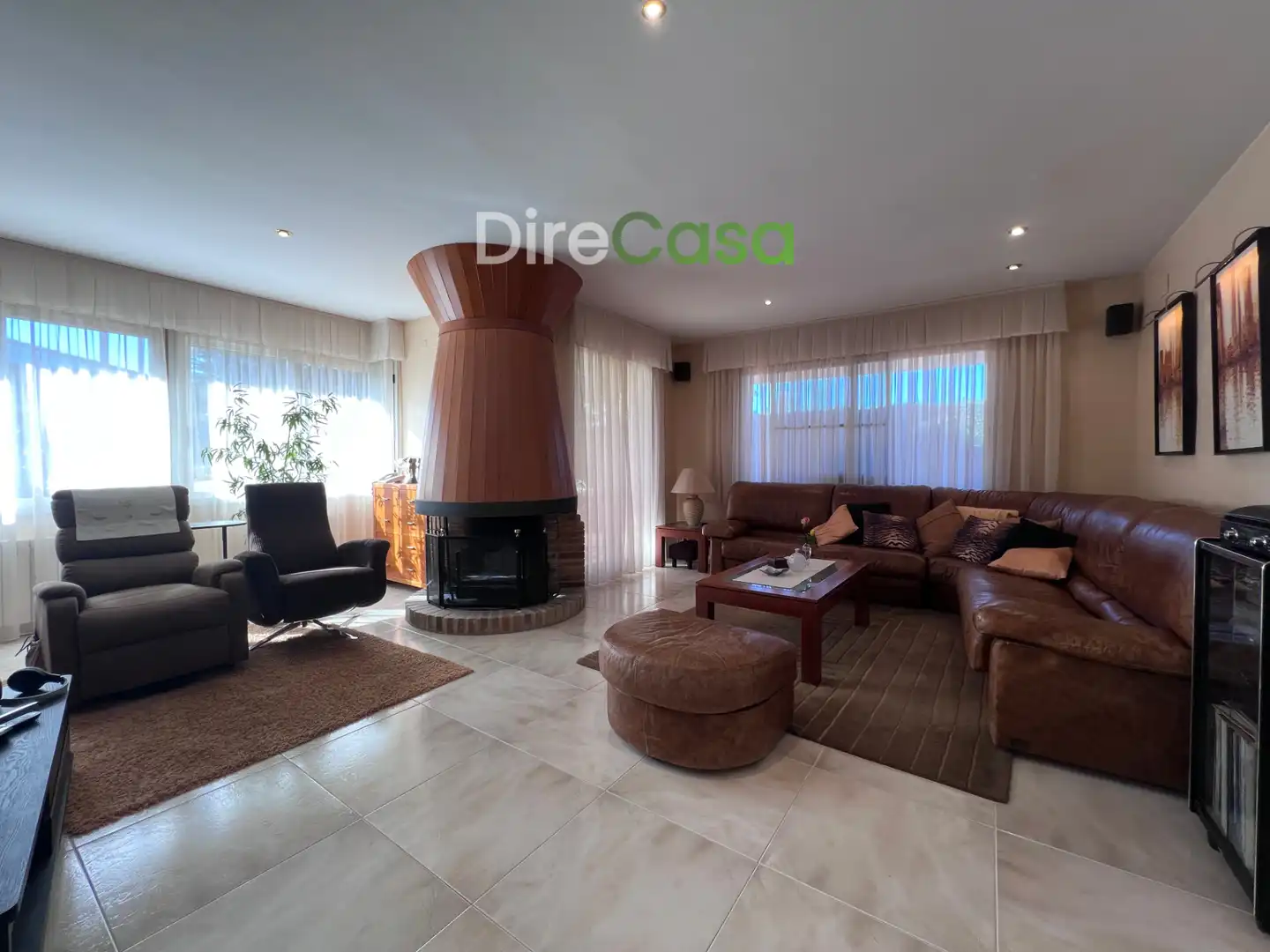 Sala de estar de Casa o chalet en venta en Móra d'Ebre con Aire acondicionado, Calefacción y Jardín privado