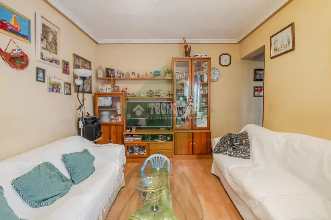 Living room of Flat for sale in Madrid  with Air Conditioner and Heating