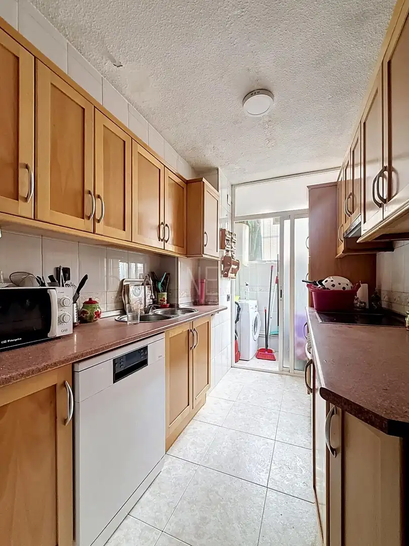 Kitchen of Flat for sale in Granada  with Terrace