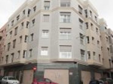 Local comercial de lloguer a Elche ciudad