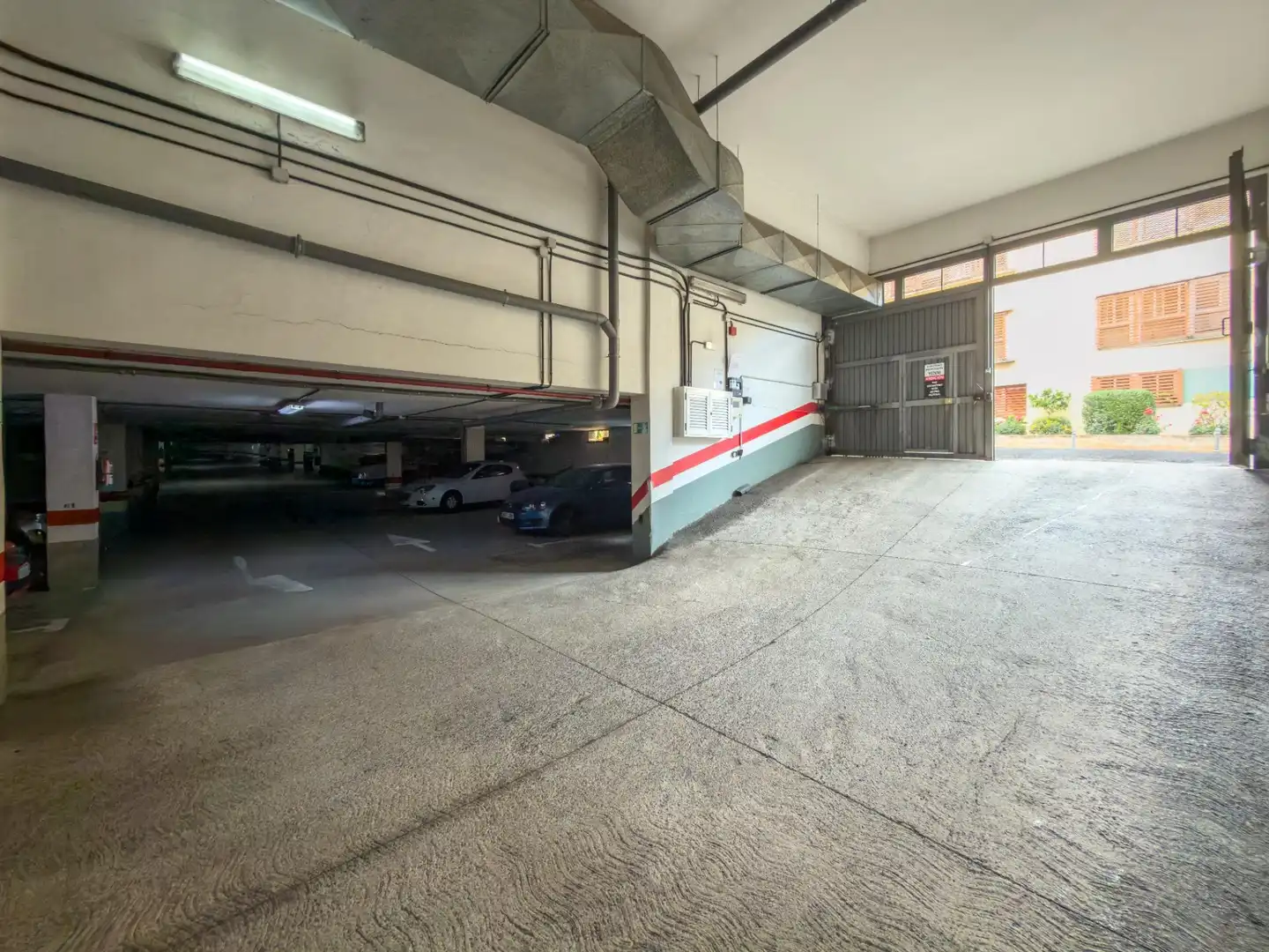 Parkplatz von Erdgeschoss zum Verkauf in San Cristóbal de la Laguna mit Klimaanlage und Terrasse