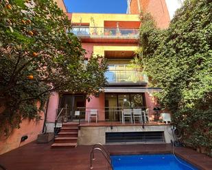 Vista exterior de Casa adosada de lloguer en  Barcelona Capital amb Aire condicionat, Calefacció i Terrassa