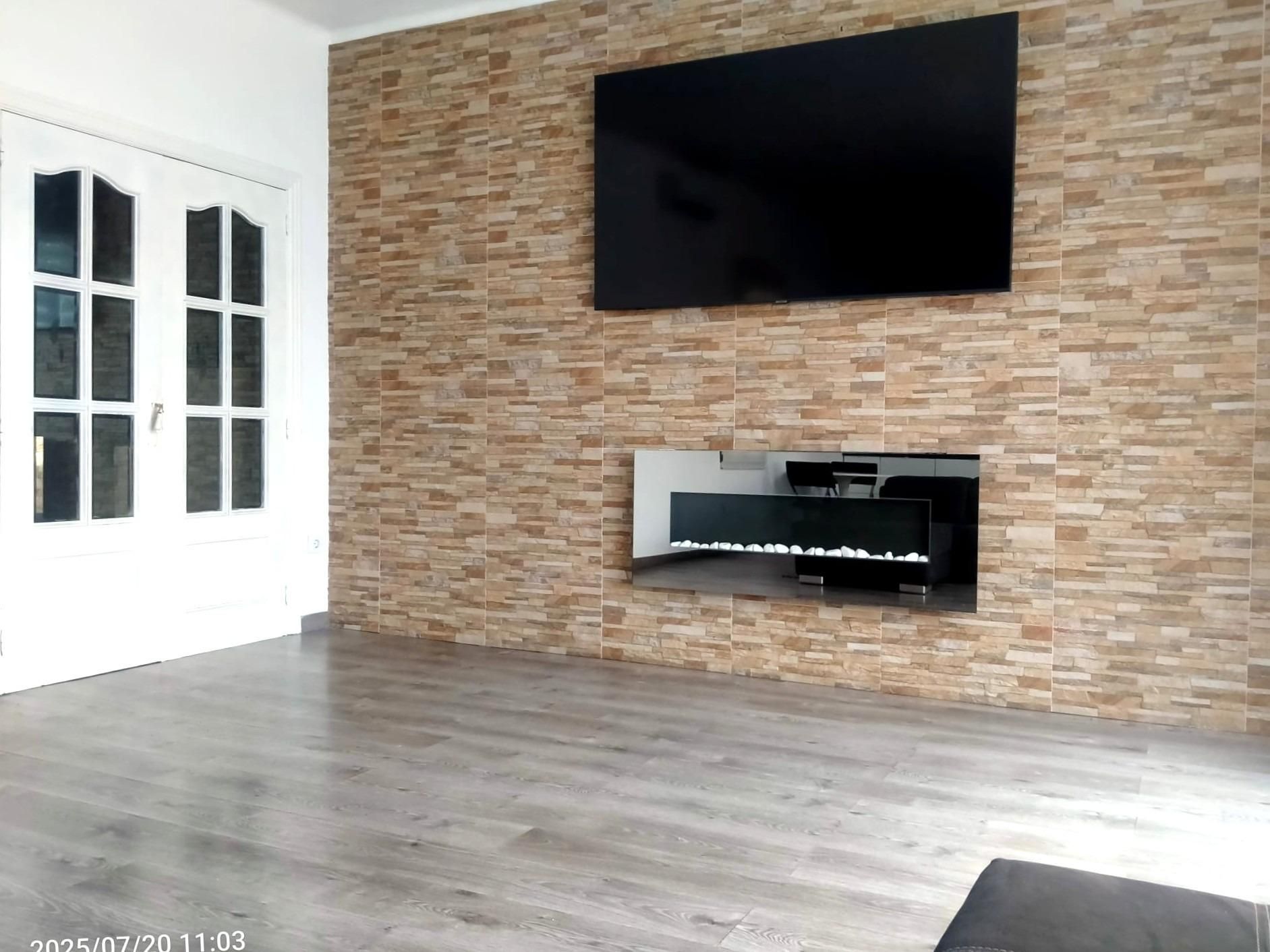 Living room of Flat for sale in Badalona  with Heating, Parquet flooring and Terrace