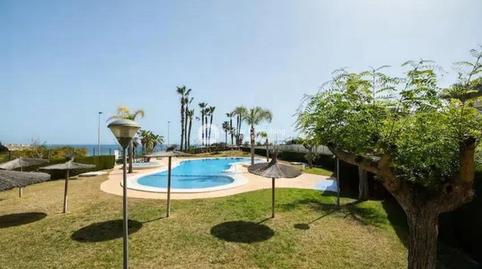 Foto 2 de Apartament en venda a N/a, Mil Palmeras, Alicante